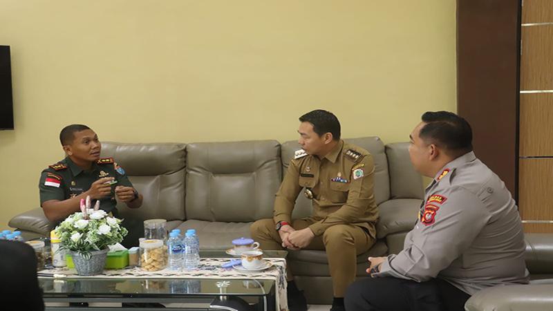 Kapolres dan Bupati di Kapuas Hulu Keluarkan Imbauan ke Masyarakat Agar Terus Jaga Kamtibmas 