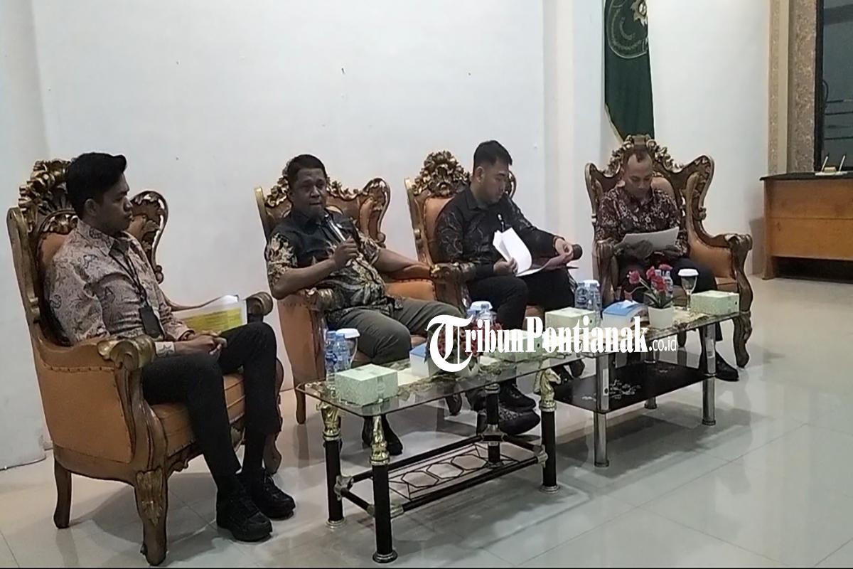 Forum Konsultasi Publik, PN Putussibau Terus Tingkatkan Kinerja