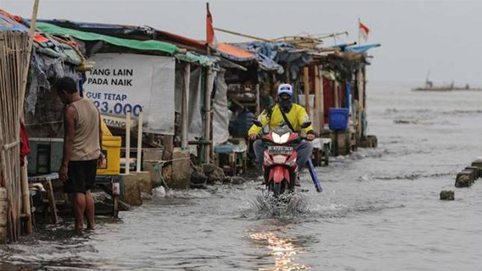 BMKG-Siaga-Rob-Cek-Wilayah-Pesisir-Indonesia-Berpotensi-Dihantam-Banjir-pada-11-sampai-27-Mei-2026.jpg