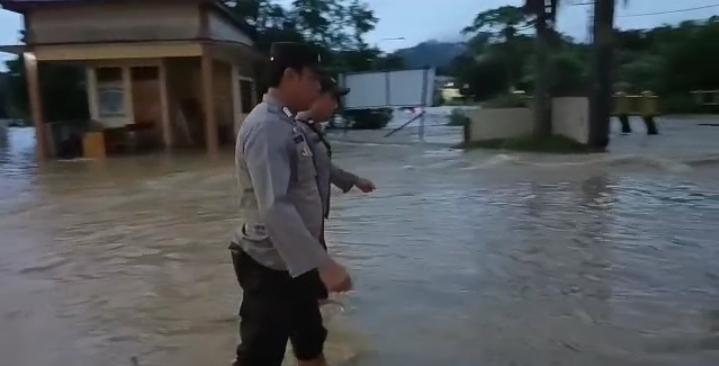 BPBD Mempawah Sebut Tak Ada Banjir Susulan di Desa Pak Laheng