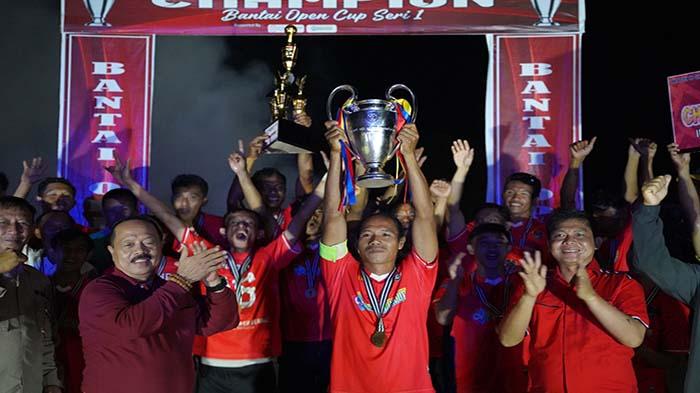 Wabup Ontot Tutup Turnamen Sepak Bola Bantai Cup Seri I 2023