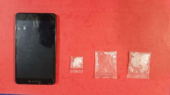 Sat Resnarkoba Polres Sanggau Amankan Seorang Pria Diduga Pengedar Narkotika