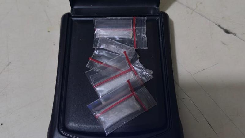 Polsek Meliau Tangkap Dua Pria Diduga Kuasai Narkotika Jenis Sabu