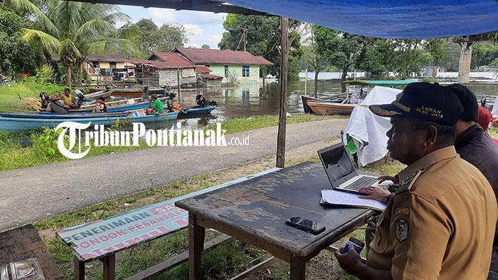 Bencana-alam-banjir-di-Sintang-Kalimantan-Barat-tak-kunjung-surut-2345wef.jpg
