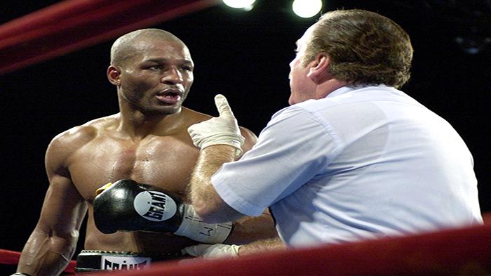 Bernard-Hopkins-kiri-diperingatkan.jpg