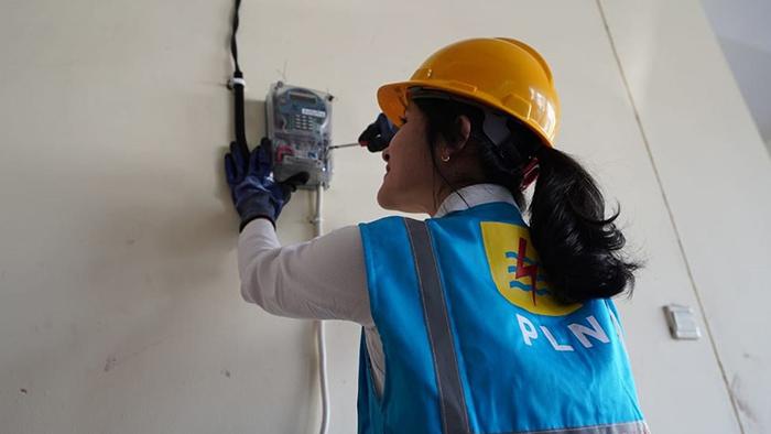 Berubah-Aturan-Pasang-Listrik-Terbaru-2026-Kini-Selfie-KTP-Resmi-jadi-Syarat-Lengkap-Penjelasan-PLN.jpg
