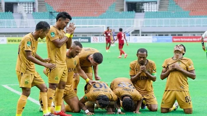 Bhayangkara-FC-menunjukkan-performa-impresif-dengan-mengalahkan-Persijap.jpg