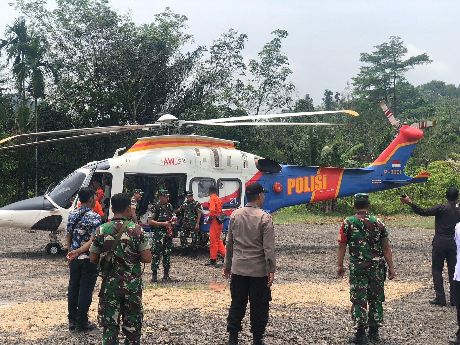 Kapolsek Bunut Hulu Bersama Forkopincam Sambut Kedatangan Pangdam XII/Tanjungpura