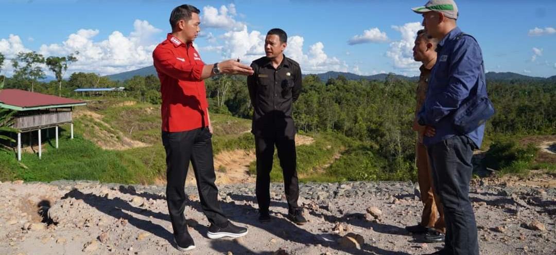 Pemda Kapuas Hulu Anggarkan Rp 15,2 Miliar untuk Perbaikan Ruas Jalan Simpang Silat-Nanga Silat