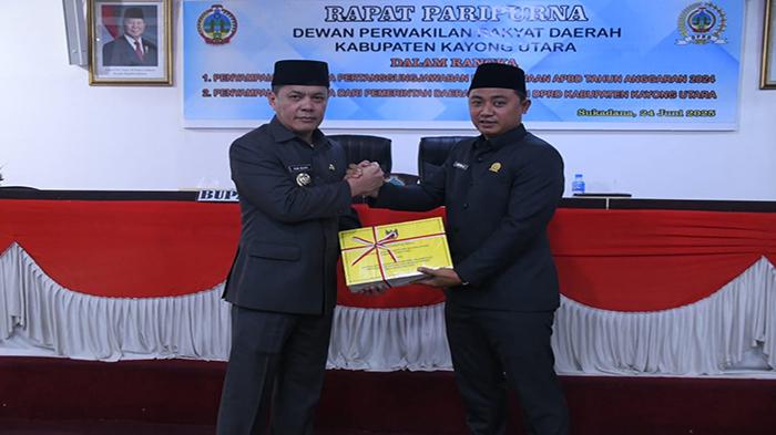 Bupati Romi Wijaya Sampaikan Dua Raperda Strategis dalam Rapat Paripurna DPRD Kayong Utara