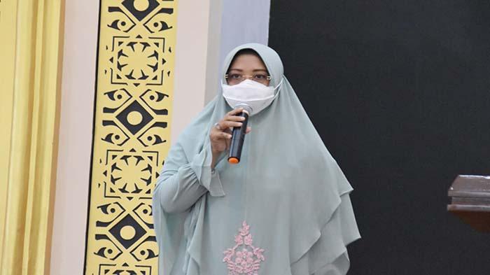 Bupati-Mempawah-Erlina-4-Mei-2022.jpg