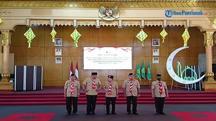 Dilantik Sebagai Majelis Pembimbing Pramuka Sambas, Satono Harap Pramuka Berisnergis dengan Pemda