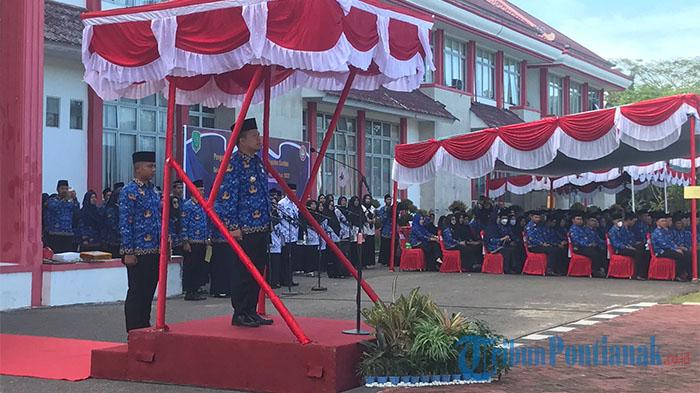 Upacara HUT ke-51 Korpri, Bupati Sambas Harap Pelayanan Publik Dapat Ditingkatkan