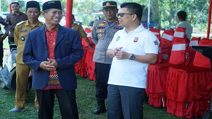 Bupati-Satono-meninjau-persiapan-pelaksanaan-MTQ-234we.jpg