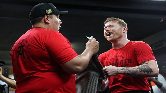 Tinju Dunia Gennady Golovkin: Canelo Mengosongkan Sabuknya Agar Tidak Melawan Saya!