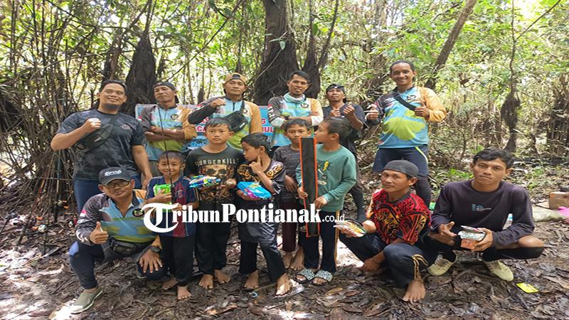 Keseruan Casting Bareng Ikan Gabus di Jongkong Kapuas Hulu