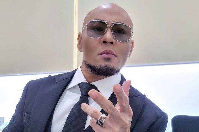 Sindir ART Artis yang Sarjana, Deddy Corbuzier Kena Hate Comment dari Warganet