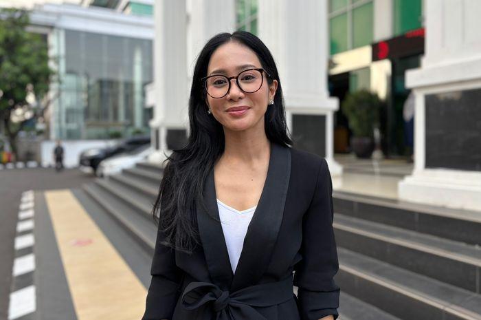 Firasat Bunga Zainal Sebelum Sang Ayah Wafat, Alami Kejadian Tak Biasa