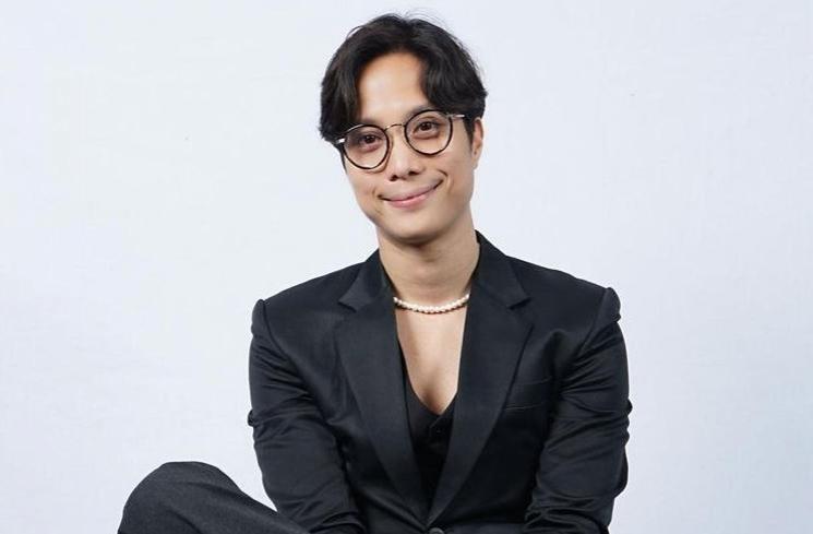 Aksi Lempar Baju yang Dilakukan Dikta Berhasil Membuat Para Wanita Histeris di Tempat