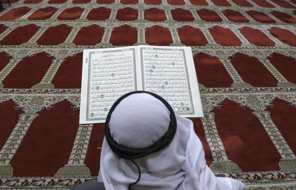 Doa-Tahlil-Latin-Khususon-di-Malam-Jumat-setelah-Yasinan-Kirim-Alfatihah-Termasuk-untuk-Orangtua.jpg