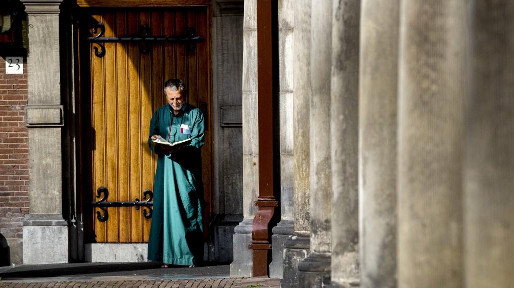 Doa agar Barang yang Hilang Ketemu dan Kembali ke Pemiliknya, Sholat 2 Rakaat Kemudian Baca Doa Ini