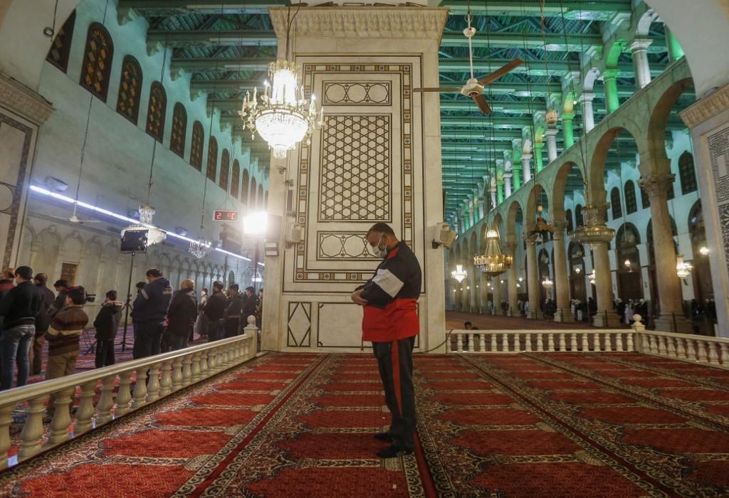 Doa sesudah Sholat Tahajud yang Ringkas di Waktu Mustajab Dikabulkannya Munajat kepada Allah SWT