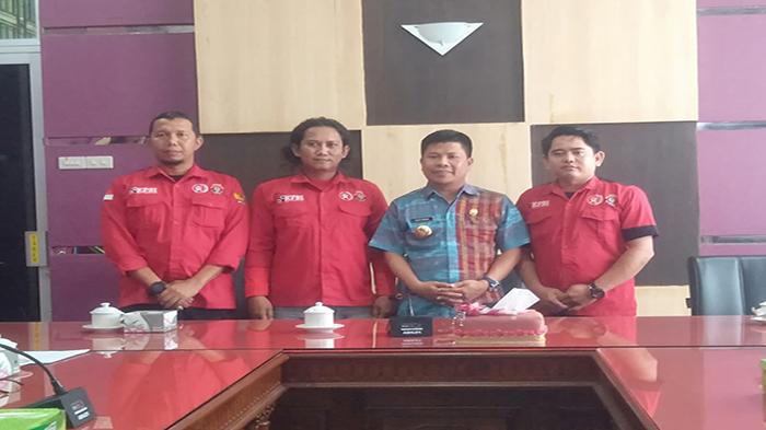 Ketua Komite Serbuk Kabupaten Sambas Sebut Kenaikan UMK Sulit Mencapai 13 Persen