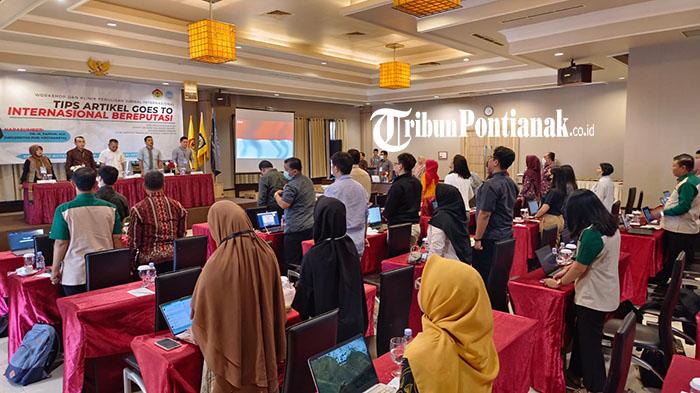 Dokumentasi-workshop-dan-klinik-penulisan-jurnal-internasional435tswew.jpg