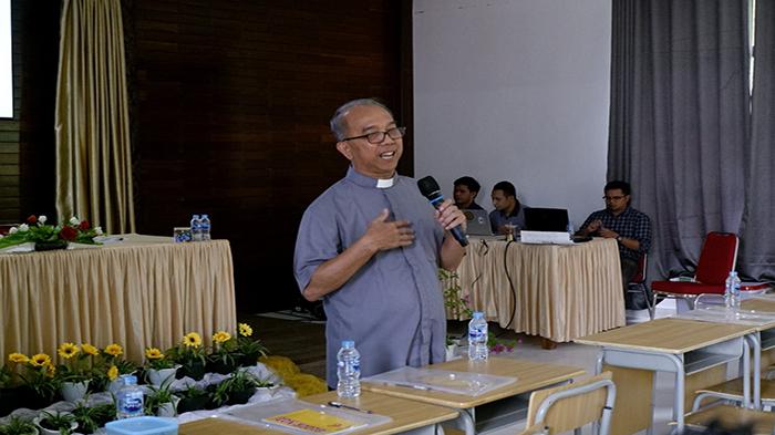 Evangelii Gaudium dalam Praksis: Uskup Harap ada Kasih dan Kegembiraan dalam Berpastoral Kontekstual