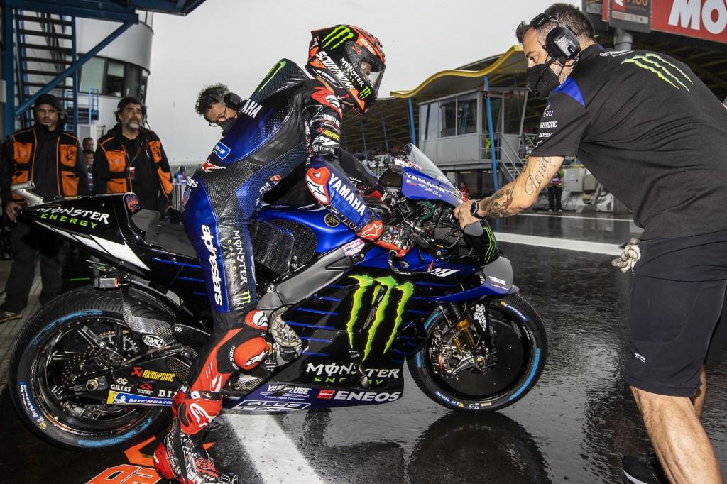 Fabio Quartararo Dihukum Long Lap Penalty Jelang MotoGP Inggris 2022 , Petinggi Yamaha Tak Terima!