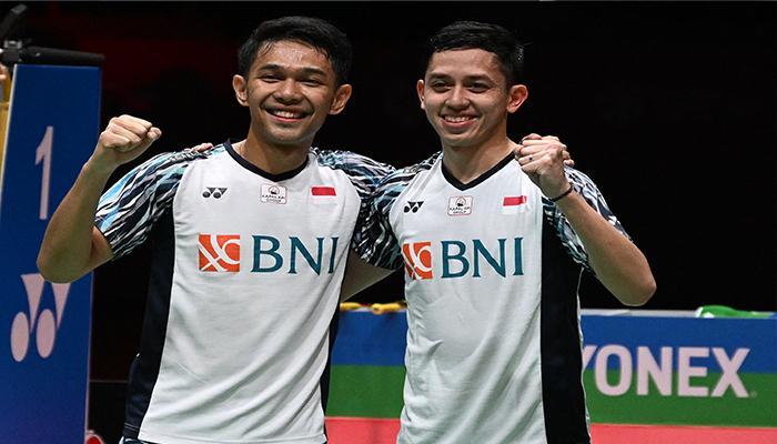 Fajar-Alfian-kiri-dan-Muhammad-Rian-Ardianto-kanan-sukses-menempati-ranking-1-BWF.jpg
