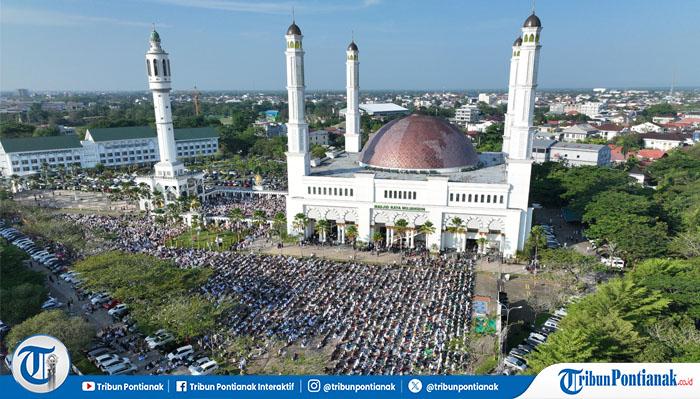 Foto-halaman-masjid-Mujahidin.jpg