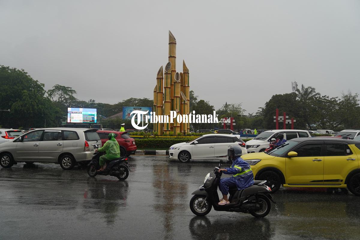 Peringatan Dini BMKG Wilayah Siaga Badai Hujan Sangat Lebat Malam Ini 16-17 Maret 2026