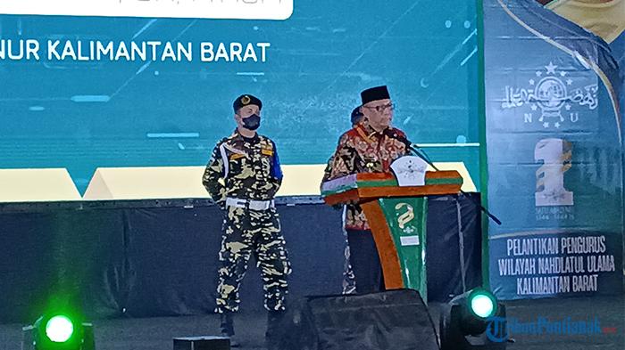 Gubernur-Kalimantan-Barat-Sutarmidji-menyampaikan-kata-sambutannya.jpg