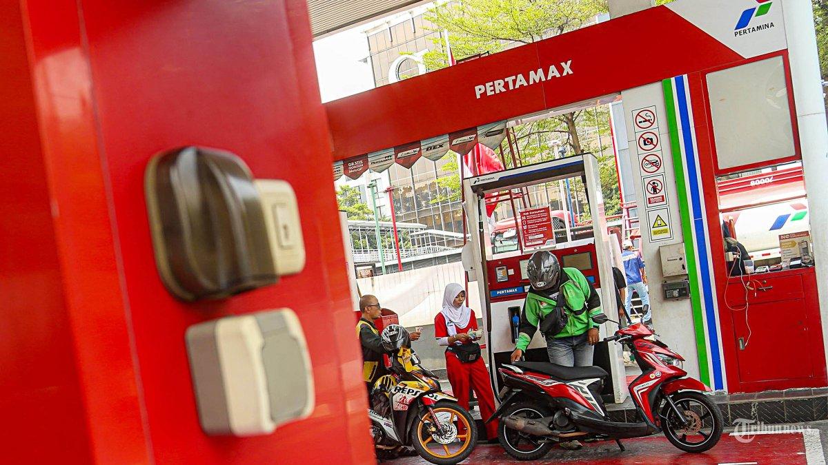 Harga-BBM-Besok-Kompak-Naik-di-SPBU-Seluruh-Indonesia-Cek-Minyak-Subsidi-Pertamina-23-Juli-2025.jpg