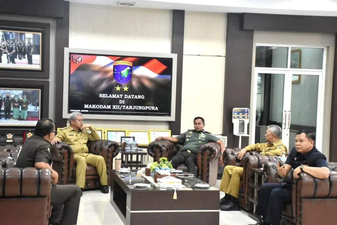 Pj Bupati Puji Babinsa Keterlibatan dalam Percepatan Penurunan Stunting di Kubu Raya