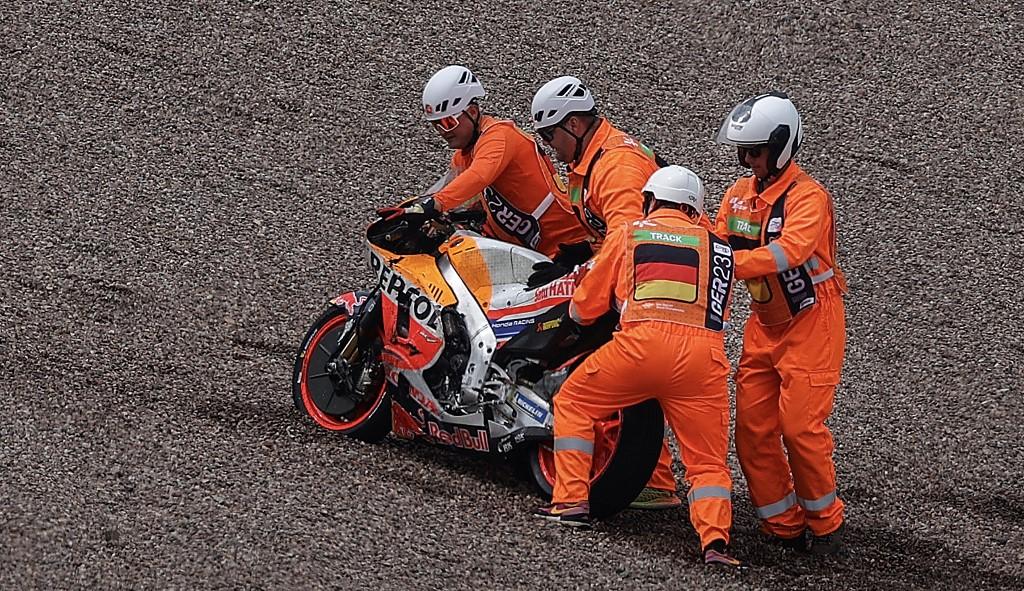 Hasil-Kualifikasi-MotoGP-Inggris-2023-Q1-Terbaru-Marc-Marquez-Gagal-ke-Q2-Silverstone.jpg