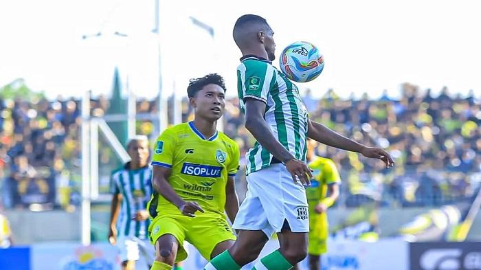 Hasil-akhir-pertandingan-Gresik-United-vs-Deltras-FC-lanjutan-duel-kedua-tim-di-Grup-3-Liga-2.jpg