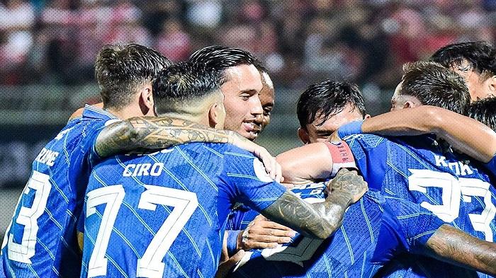 Hasil-akhir-pertandingan-Madura-United-vs-Persib-BandungLiga-1-2023-2024.jpg