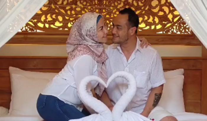 Ibunda-Ferry-Irawan-Bongkar-Masa-Lalu-Velinda-Terungkap-Penyebab-Perceraian.jpg