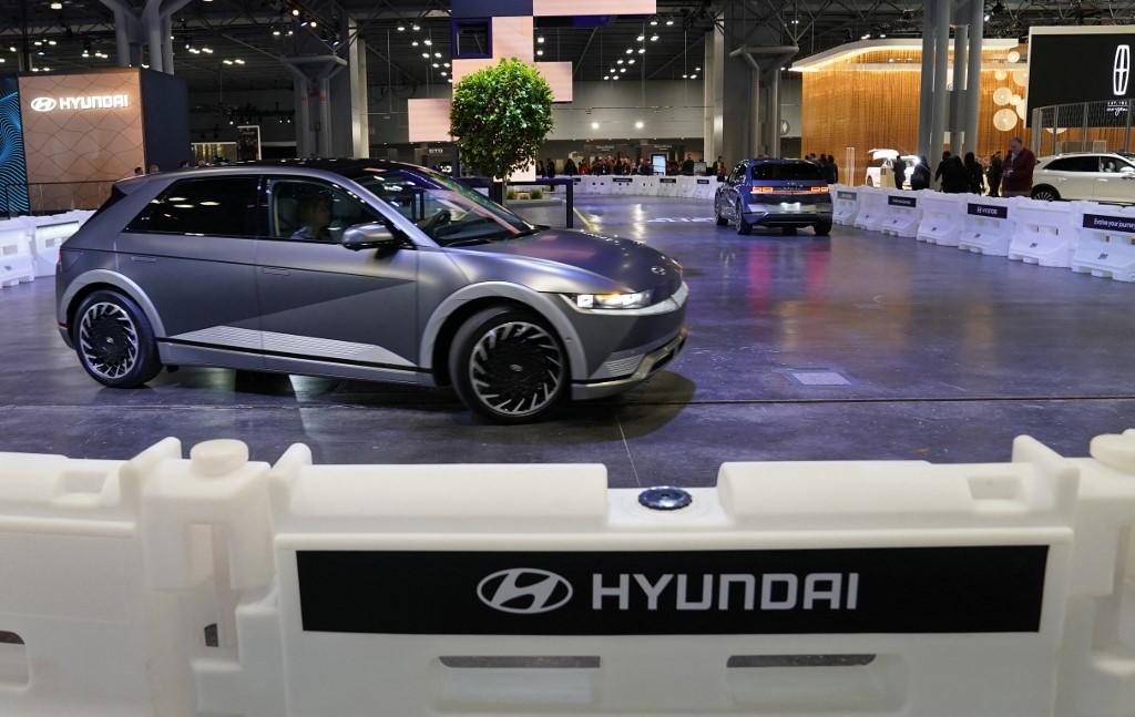 Ioniq-2022-Setop-Diproduksi-Juli-2022-Penjualan-Mobil-Listrik-Hyundai-di-Indonesia-Dihentikan.jpg
