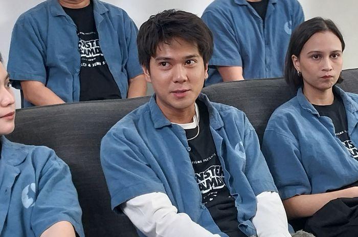 Iqbaal-Ramadhan-film-terbaru-Monster-Pabrik-Rambut.jpg