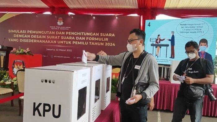 KPU-menggelar-simulasi-pencoblosan-Pemilu-2024.jpg