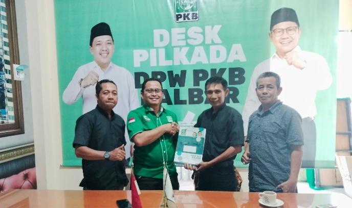 PKB Jadi Parpol Ke 8 Lasarus Daftar Cagub Kalbar