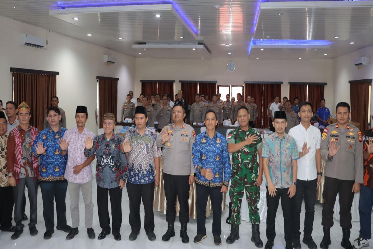 Polres Sambas Rakor Lintas Sektor Operasi Lilin Kapuas 2025 Pengamanan Nataru