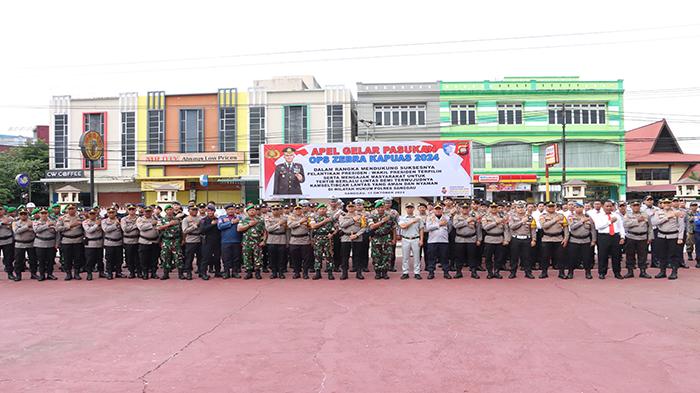 Kapolres Sanggau Pimpin Apel Operasi Zebra Kapuas, Ingatkan Masyarakat Disiplin Dalam Berlalulintas