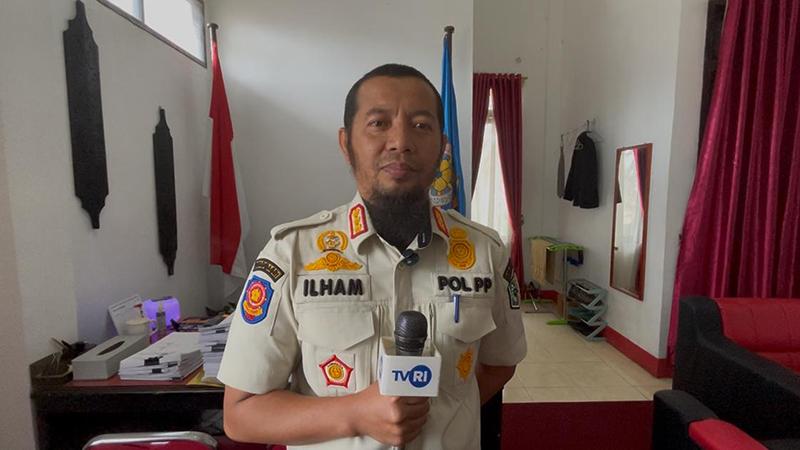 Viral Video Remaja Tawuran di Jembatan Sungai Sambas Besar, Satpol PP Patroli Lakukan Penindakan