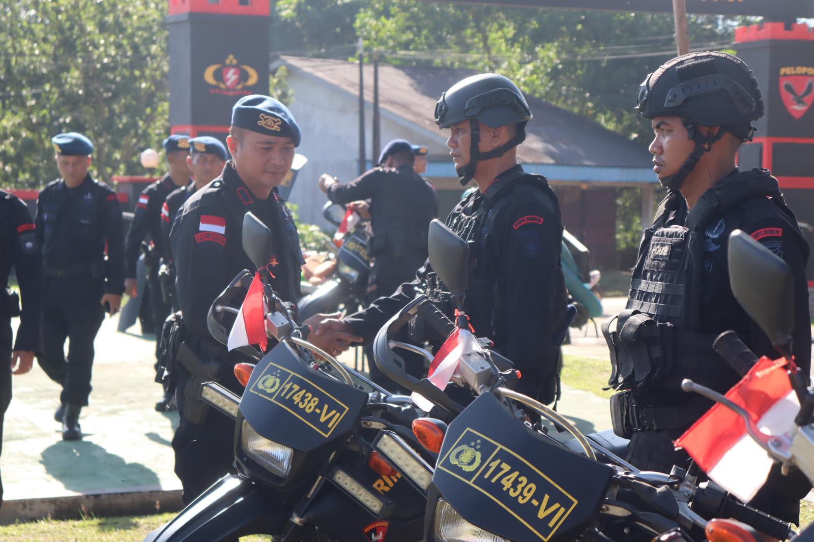 Brimob Kalbar Laksanakan Apel Kesiapsiagaan, Siap Hadapi Perkembangan Kamtibmas