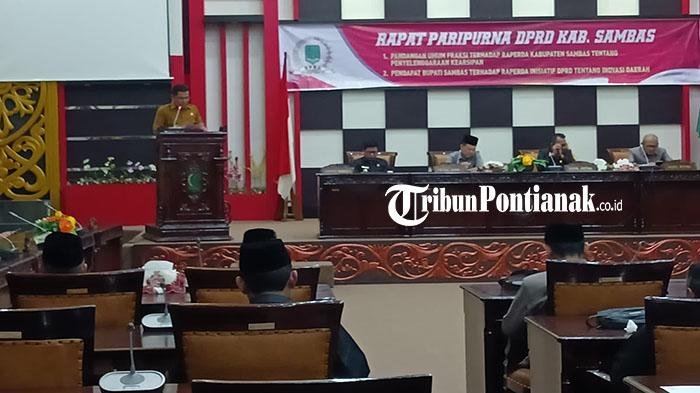 Fraksi DPRD Kabupaten Sambas Sampaikan Pandangan Raperda Penyelenggaraan Kearsipan
