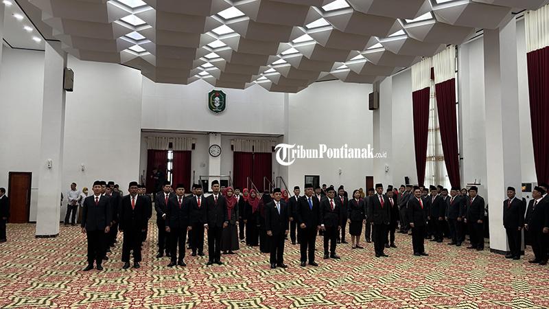 Lantik 41 Pejabat Baru, Gubernur Ria Norsan Ingatkan Hindari Masalah Hukum